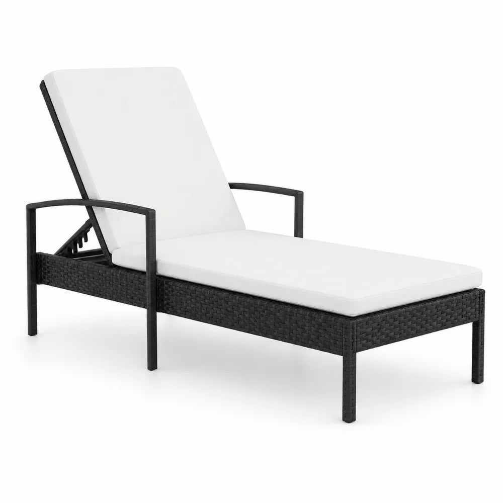 Lettino prendisole in rattan nero con cuscino bianco